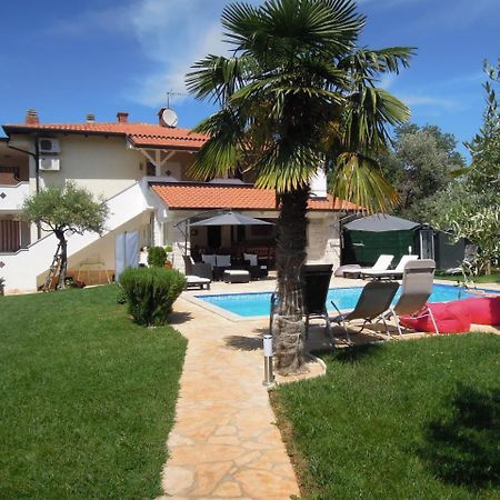 Holiday Home Villa Ivan Umago Exterior foto