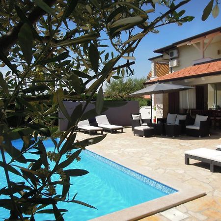 Holiday Home Villa Ivan Umago Exterior foto