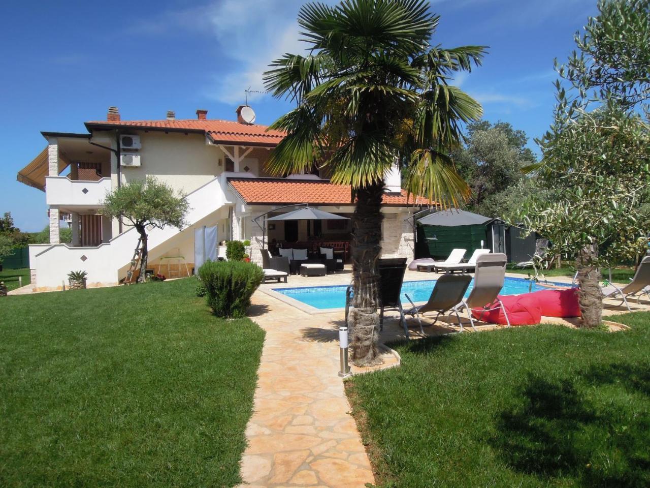 Holiday Home Villa Ivan Umago Exterior foto